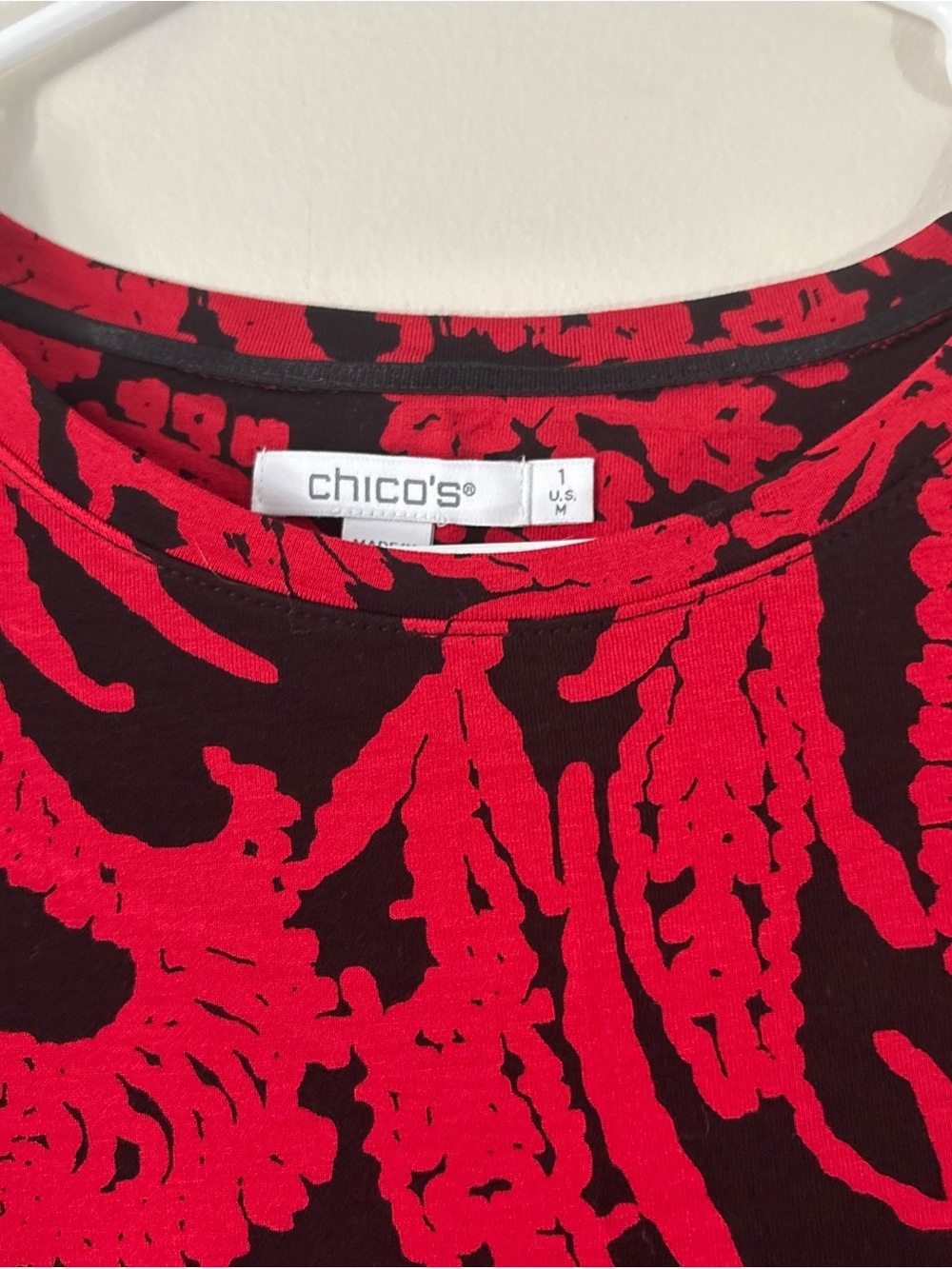 Chico's Red on Black Abstract Floral Crewneck Top - Picture 2 of 5